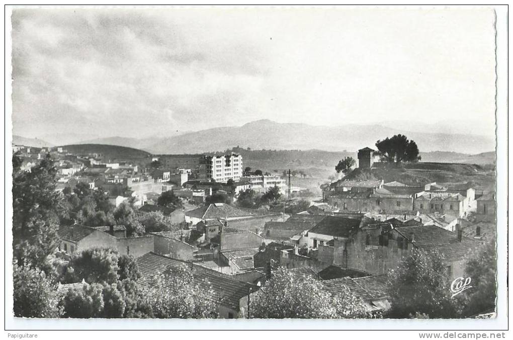 cpsm  bon etat     souk-ahras ,   CARTE RARE   vue vers les nouveaux immeubles , courrier