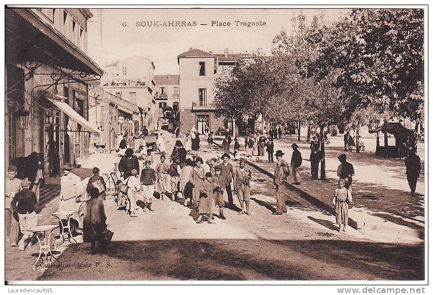 SOUK AHRRAS  place Tragaste, animée (Algérie/9)
