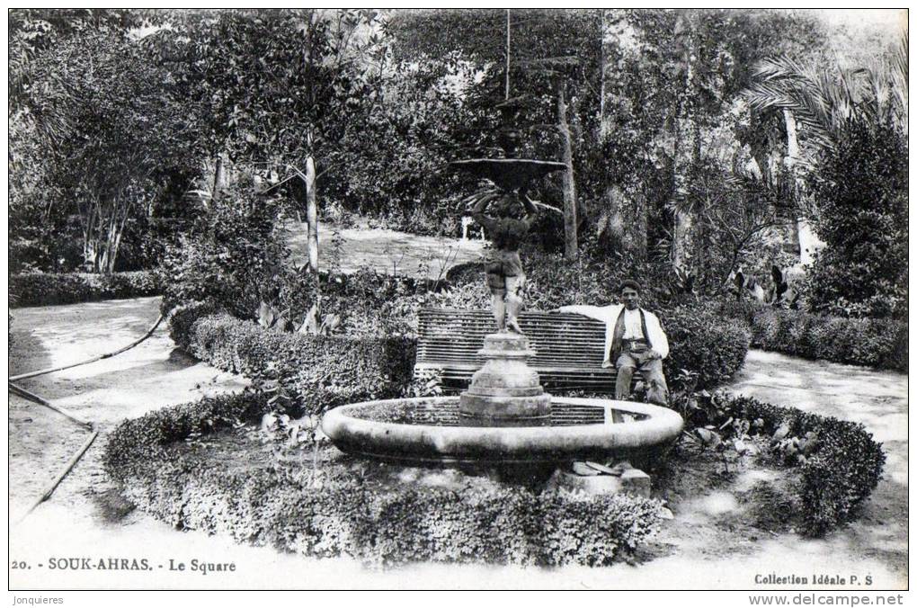 SOUK AHRAS ( Algérie)  Le Square.