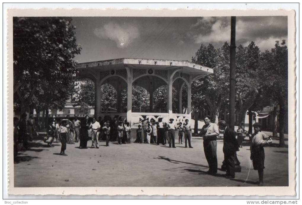 Souk-Ahras, place Thagaste, photo Mikalef, éd. Bousdira, kiosque à musique