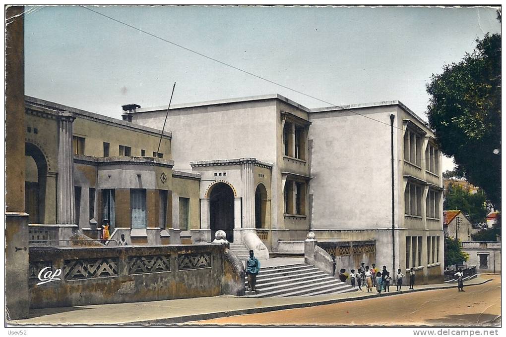 CPSM Souk-Ahras - Le Groupe Scolaire Enfants