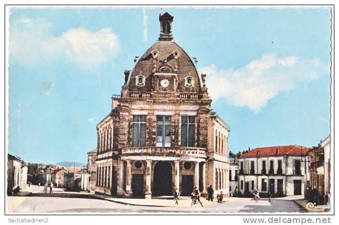 cpsm. SOUK-AHRAS. L´Hôtel de Ville