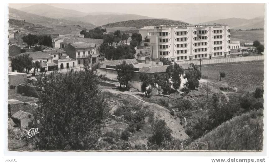 SOUK AHRAS  BATIMENTS DE LA GARDE MOBILE GENDARMERIE