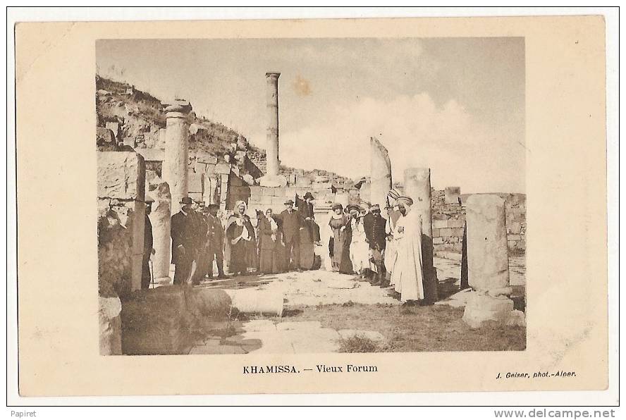 Rare cpa Algerie Env Souk Ahras Khamissa ou Khemissa Vieux Forum animée Beau plan Officier Spahis Bachaga Harki