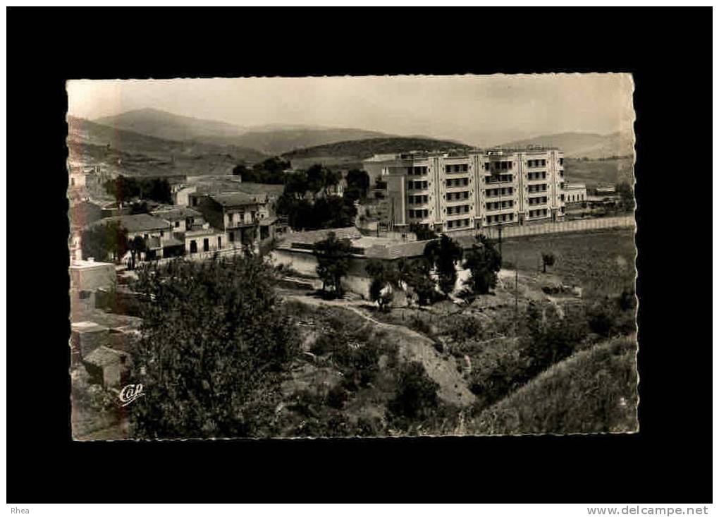ALGERIE - SOUK-AHRAS - 3 - Le batiment de la garde mobile