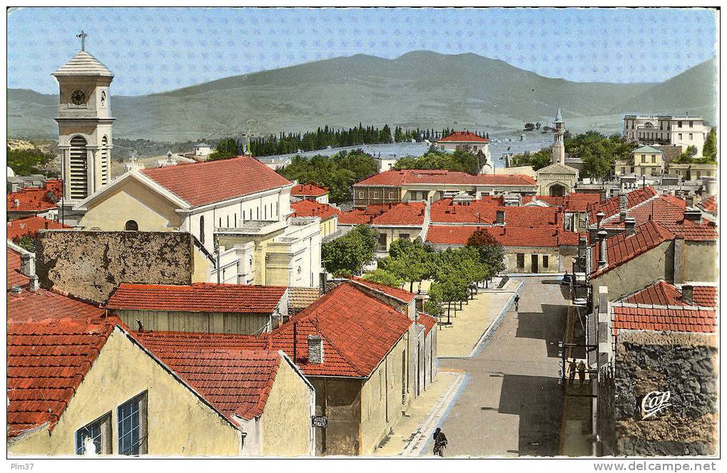 SOUK AHRAS - Vue sur l'Eglise et la Mosquée