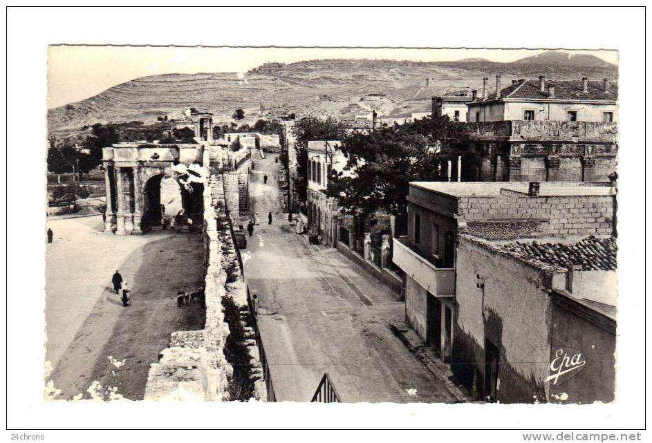 Algerie Tebessa, Porte de Caracalla et les Remparts (13-794)