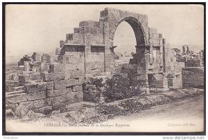 TEBESSA  -  Porte  latérale de la Cathedrale Byzantine - neuve