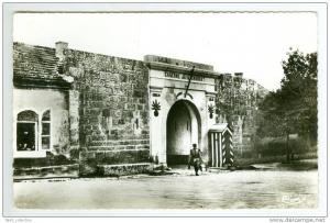 TEBESSA - Caserne de la Casbah