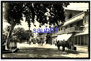 Tébessa - Le Cours Carnot  -  Animée - Réf  12746