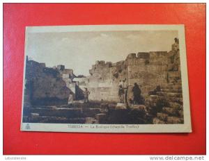 CPSM -ALGERIE-TEBESSA-LA BASILIQUE (CHAPELLE TREFFEC)-ANIMEE-CARTE EN BON ETAT.