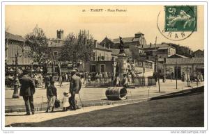 TIARET  place Pasteur