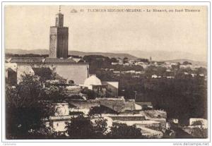Tlemcen - Sidi-Bou-Médine - Le Minaret au fond Tlemcen