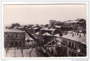 TIARET - la place Carnot et la rue Bugeaud sous la neige