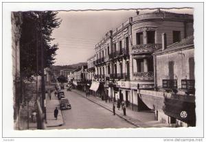 TIARET - LA RUE BUGEAUD - TRACTION CITROEN