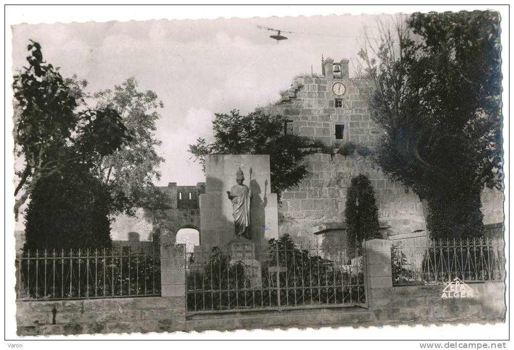 ALGERIE -  TEBESSA - MONUMENT AUX MORTS ET HORLOGE -     PHOTO AFRICAINES EDITEUR A ALGER