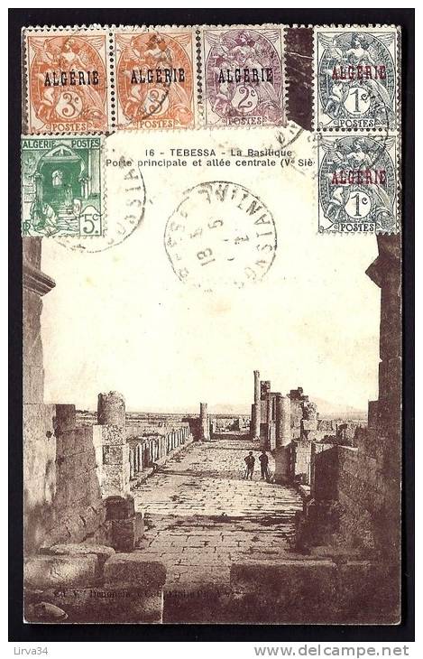 CPA ANCIENNE- AFRIQUE- ALGERIE  TEBESSA -PERSPECTIVE SUR LES RUINES ROMAINES- ANIMATION- BEAU TIMBRAGE MIXTE