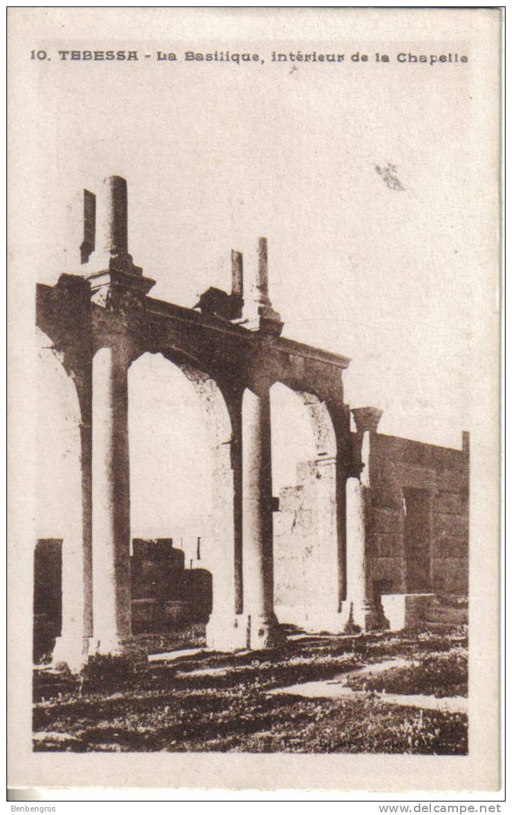 Tébessa   la basilique intérieur de la chapelle