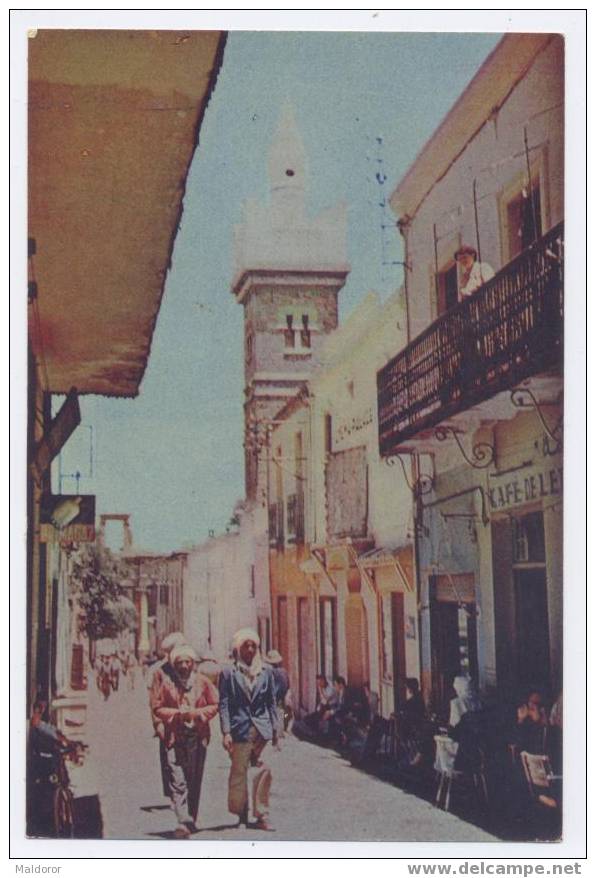 non floue  algerie  TEBESSA  rue ***CARACALLA.. ** CAFE de LEVY (?)-*** CARTE PHOTO de combier - Excellent cliché