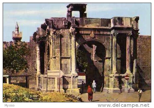 TEBESSA La Porte Caracalla