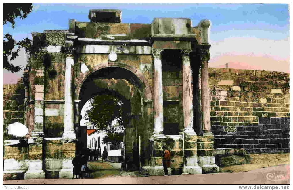 TEBESSA - Porte Caracalla