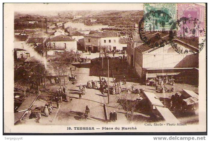 Tebessa  Place du marché - (c1023)