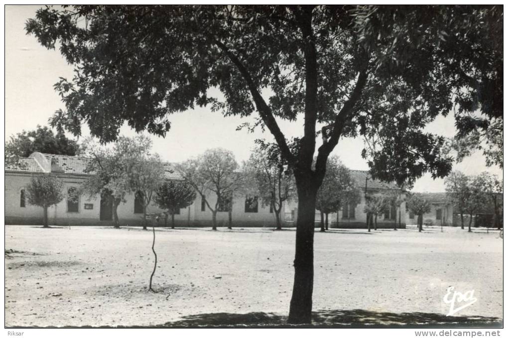 ALGERIE(VICTOR HUGO) ECOLE