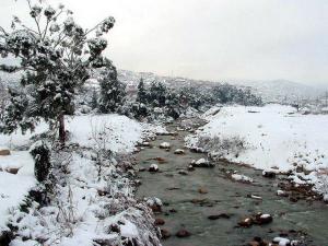 Ighzer-Amokrane sous la neige