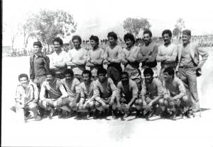 Equipe de foot des années 1979 au stade municipal de gdyel