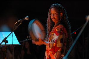 La chanteuse du groupe Gaada