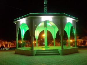 Place de Mouzaia la nuit