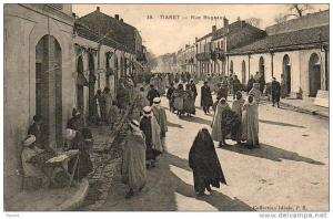 ALGERIE  TIARET  Rue Bugeaud  ..... ( Ref FA1356 )