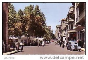 Tiarety  la rue Albert Soler