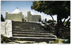 CPSM PETIT FORMAT DENTELE TIATET LE MARABOUT ANIME VOIR SCANER