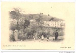 JW395 Tiaret Algeria, Route de la Pepiniere, Village Woman, children, genderme, police