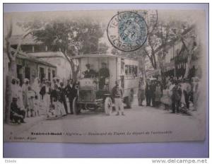 Teniet el Haad Geiser 9 Bd de Tiaret  . le depart de l Automobile Autobus gros plan etat 1907