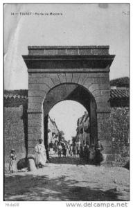 ALGERIE  .  TIARET.  PORTE DE MASCARA.