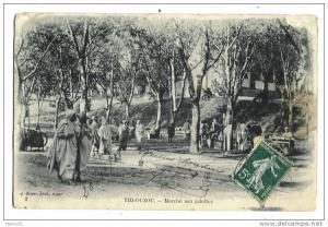 ALGERIE - TIZI OUZOU  Marché aux galettes