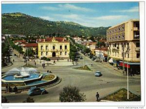 CPM   TIZI OUZOU      CENTRE VILLE       ROND POINT AVEC JET D EAU