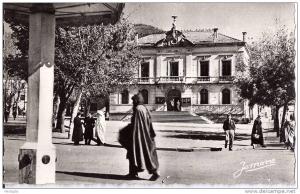 TIZI-OUZOU - L' hôtel de ville