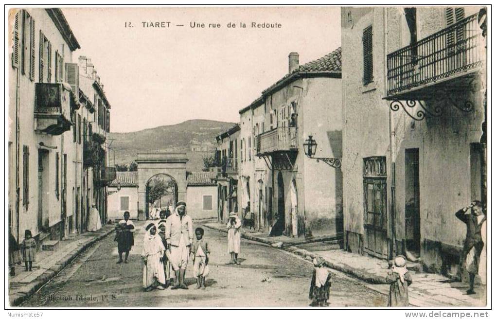 CPA ALGERIE - TIARET - Une rue de la Redoute - Coll. Idéale P.S. n°12 - 28/03/1917