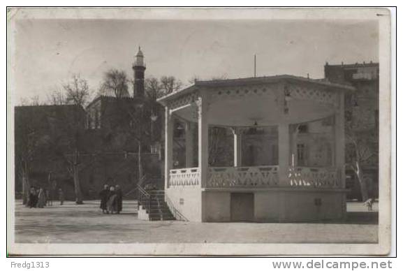 Tiaret - Kiosque et Mosquee