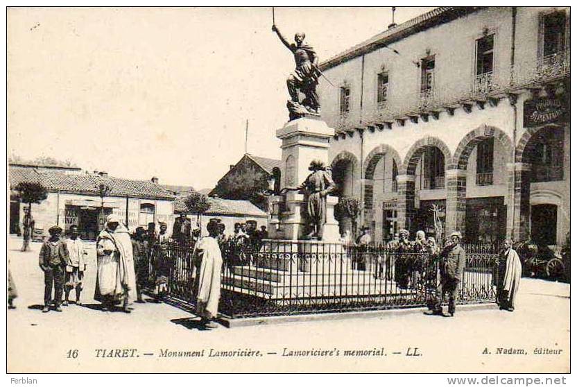 AFRIQUE. ALGERIE. TIARET. Vue sur Le Monument Lamoricière.