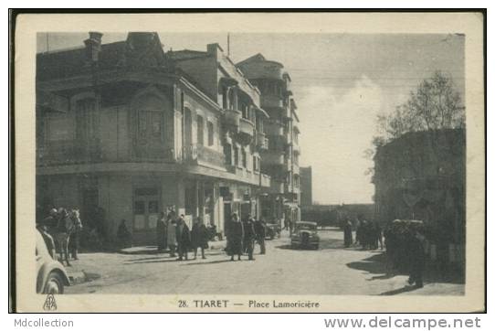 ALGERIE TIARET /  Place Lamoricière    /
