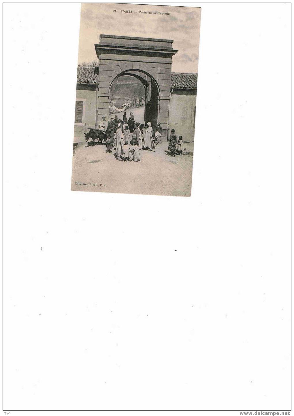 Tiaret porte de la redoute, animée