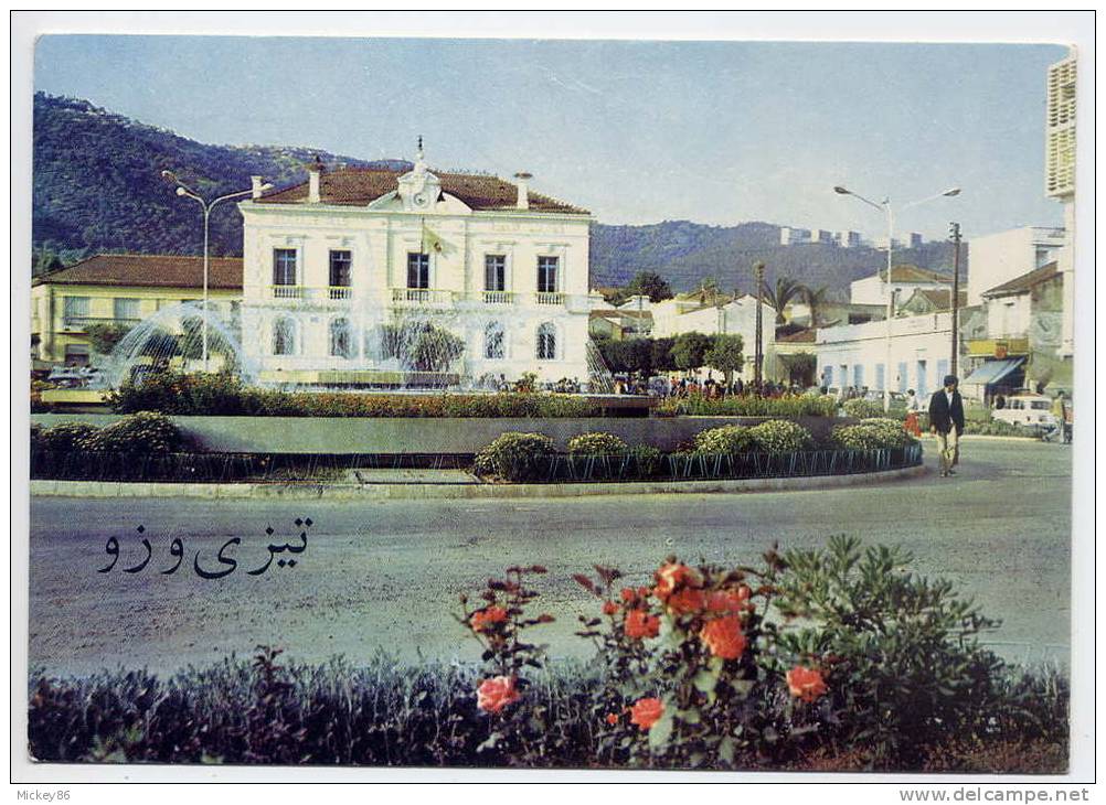 Algérie--TIZI-OUZOU--1973 --Mairie (petite animation,voiture Renault 4 à droite),cpm n°115 éd Algérienne