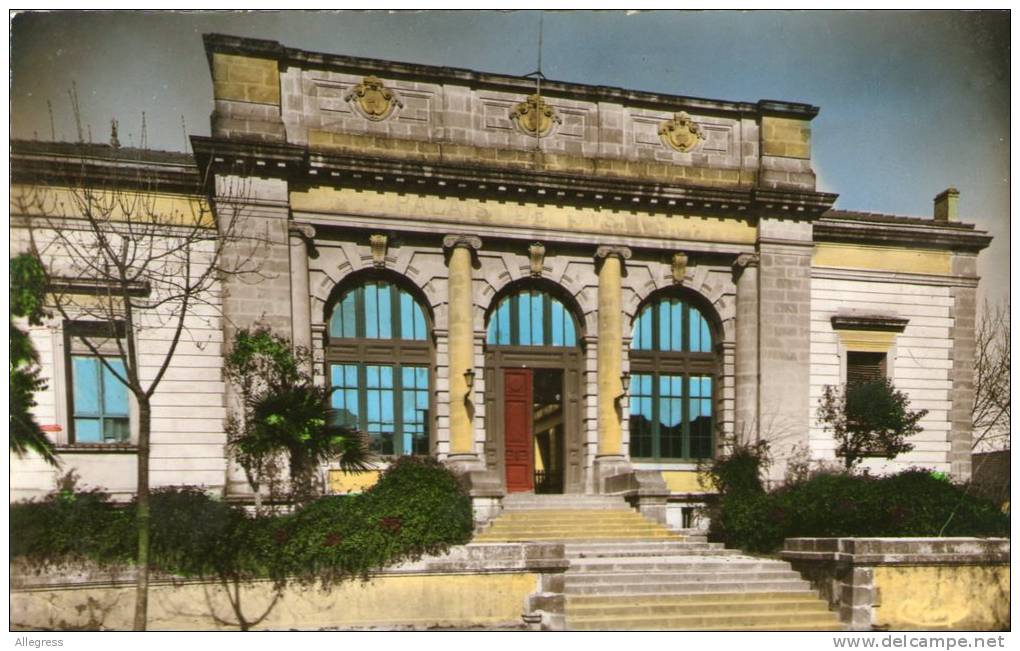 ALGERIE....TIZI-OUZOU. ......CPSM...LE PALAIS DE JUSTICE....... .LOT S100