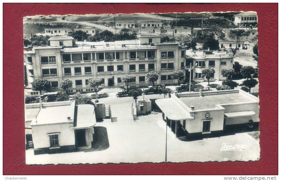 CPSM ALGÉRIE - TIZI OUZOU ( KABYLIE ) Gendarmerie Nationale - CITROËN 2CV - CAMIONS - ALGERIA AFRICA AFRIQUE