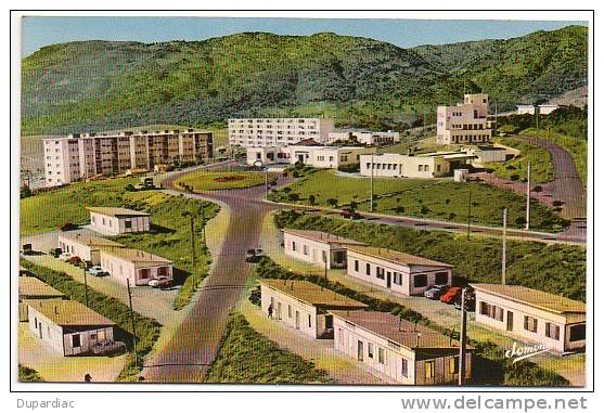 Algérie / TIZI-OUZOU  la Préfecture et les H.L.M., vue prise de l´immeuble 