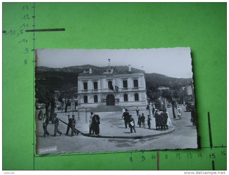 48)tizi ouzou  mairie  dentelee n et b   2 trous agraphe